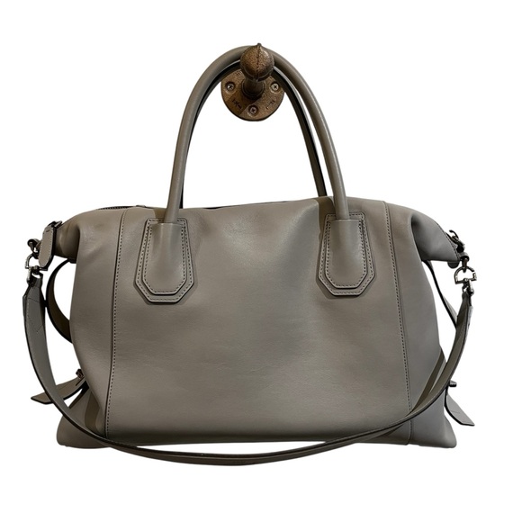 Givenchy Medium Antigona Soft Calfskin Zip Top Tote Bag - Picture 5 of 12